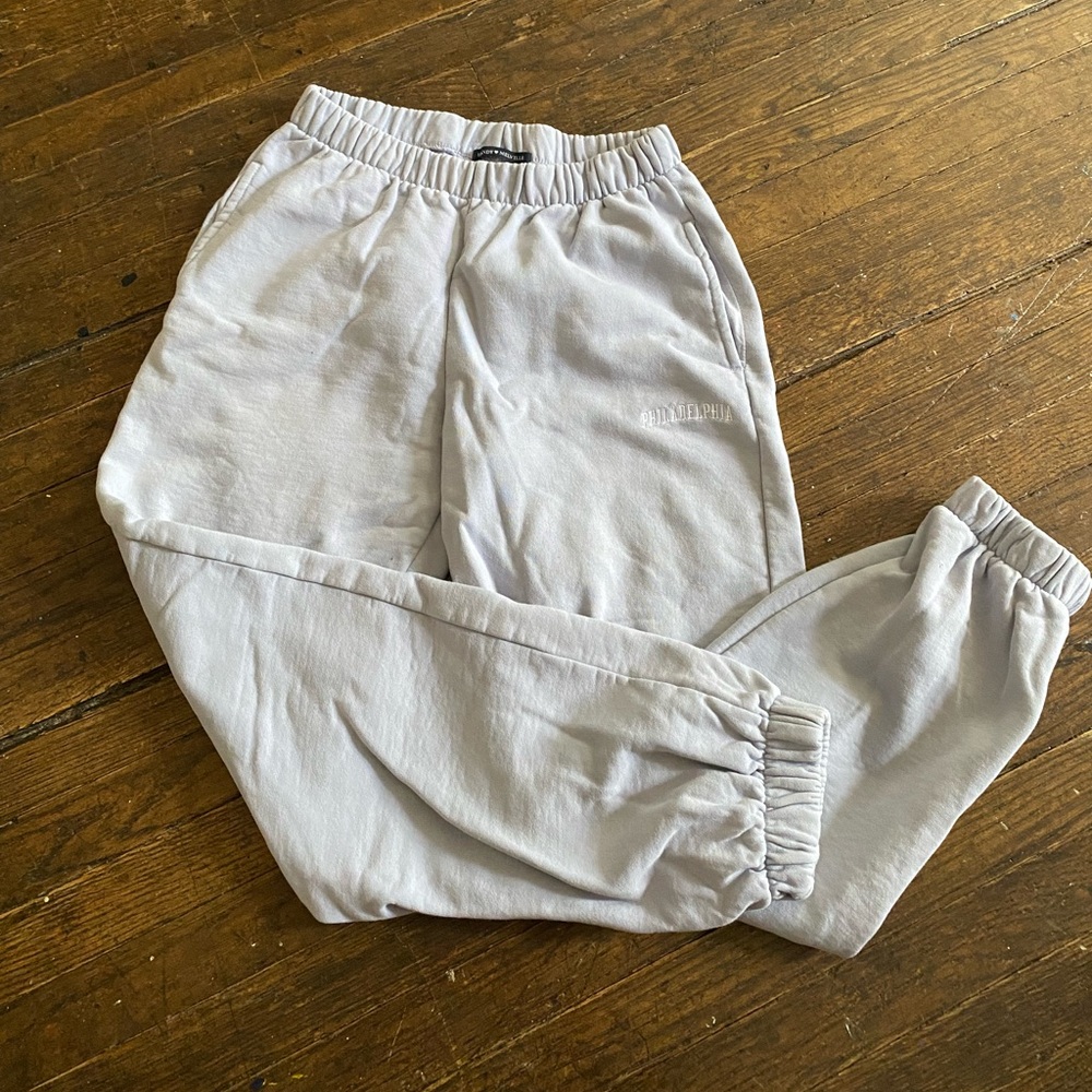Brandy Melville Philadelphia sweatpants